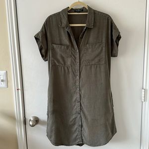 Green shirt dress